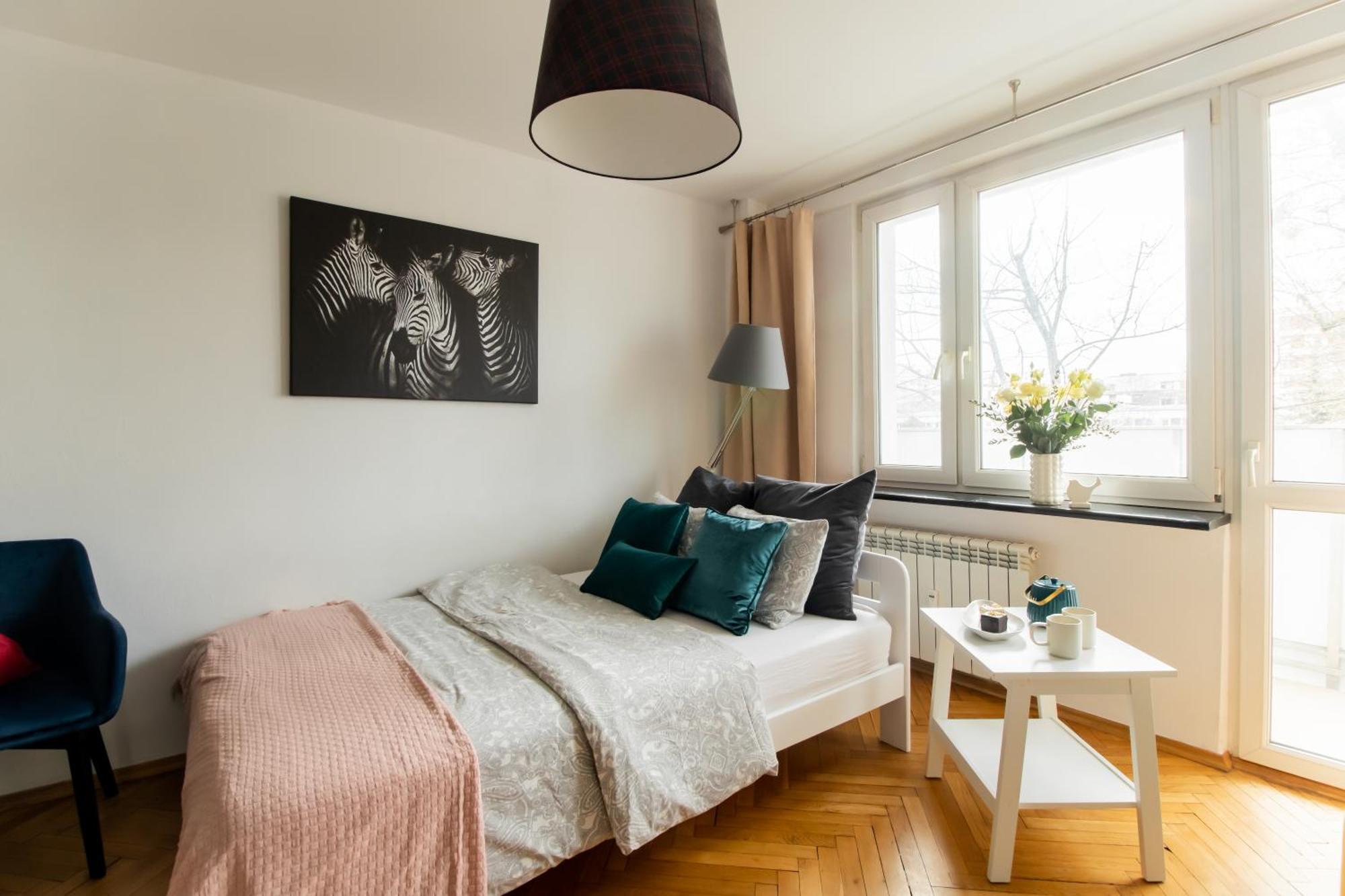 Piotrapartments - Bruna Green City Apartment Варшава Екстер'єр фото
